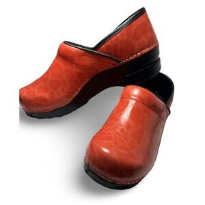 SANITA The Original Danish Clogs /nursing Shoes Orange Size 7 In Womens